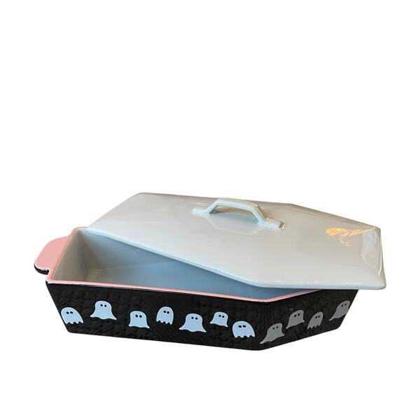 Zrike Halloween Ghost Ceramic Coffin Baker w/ Lid Pink Black White Halloween New - Picture 1 of 15